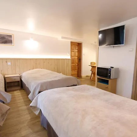 ホームステイ Goscinne Stanek ザコパネ