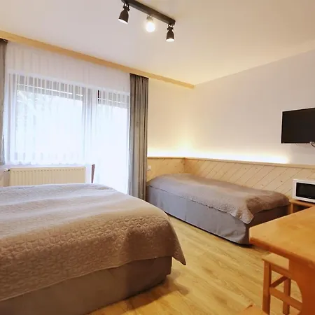 Goscinne Stanek ホームステイ ザコパネ