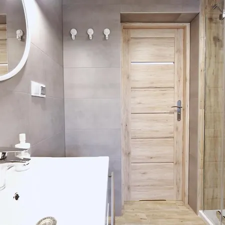 Goscinne Stanek ホームステイ