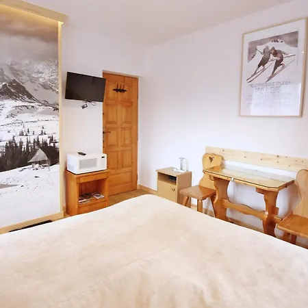 ホームステイ Goscinne Stanek ザコパネ