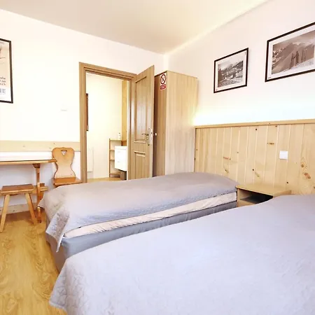 ホームステイ Goscinne Stanek